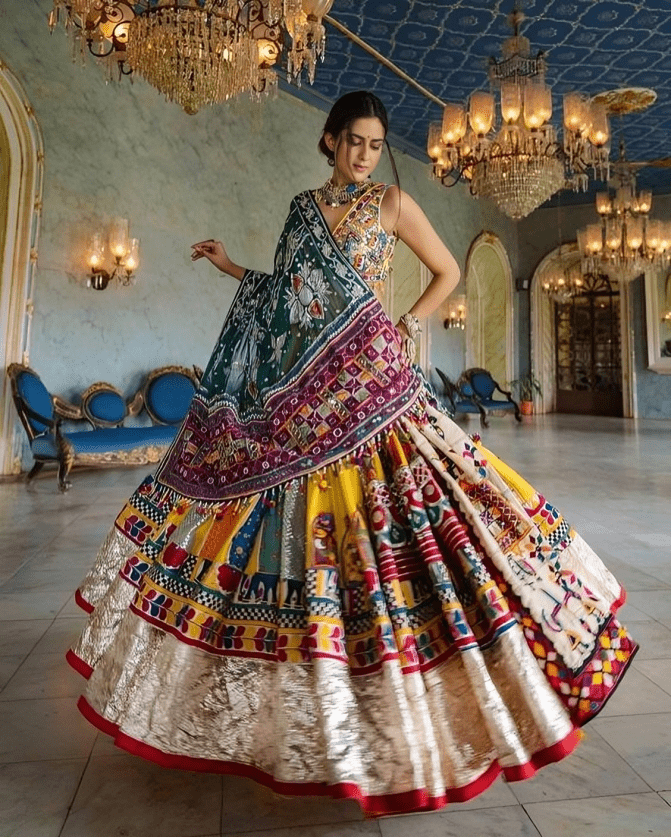 Top 6 Navratri Traditional Dresses For Women 2024 vougeflix